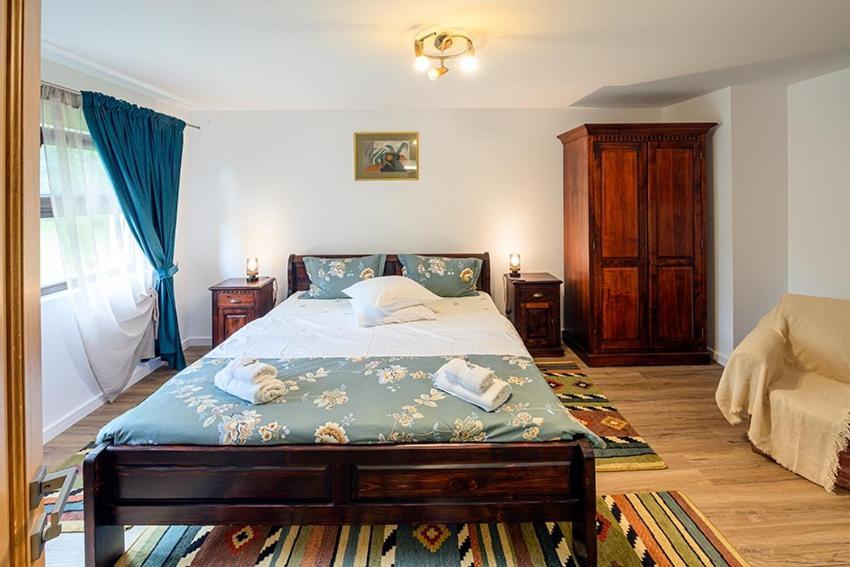 Casa Lucretia Vama (Suceava)