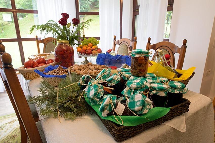 Guest house Casa Lucretia 4*